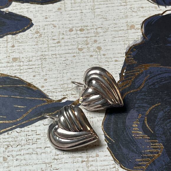 Vintage 90s Puffy Heart Sterling Silver Earrings - Picture 2 of 6